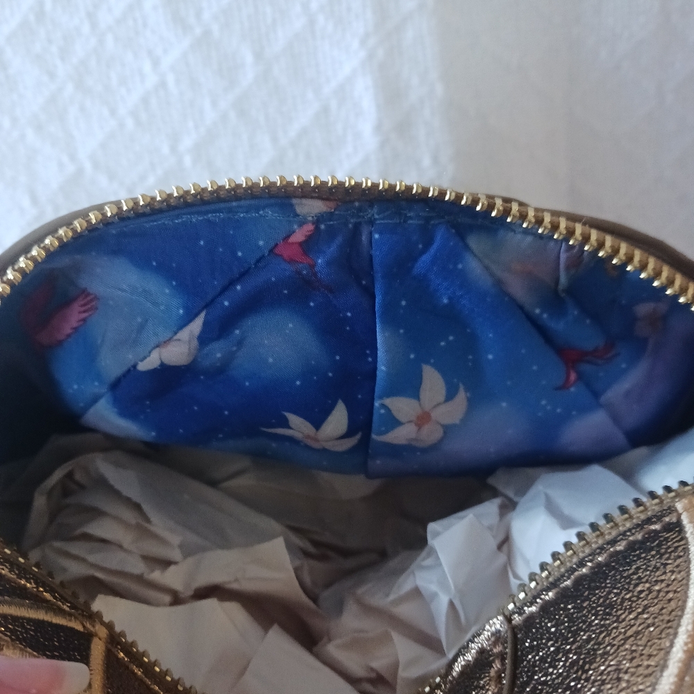 Stitch Shoppe by Loungefly × Disney Aladdin Genie Lamp Crossbody Bag - Picture 11 of 16